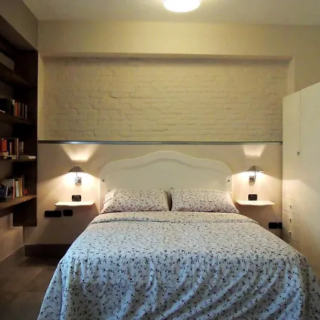 Two Sisters Suites-3